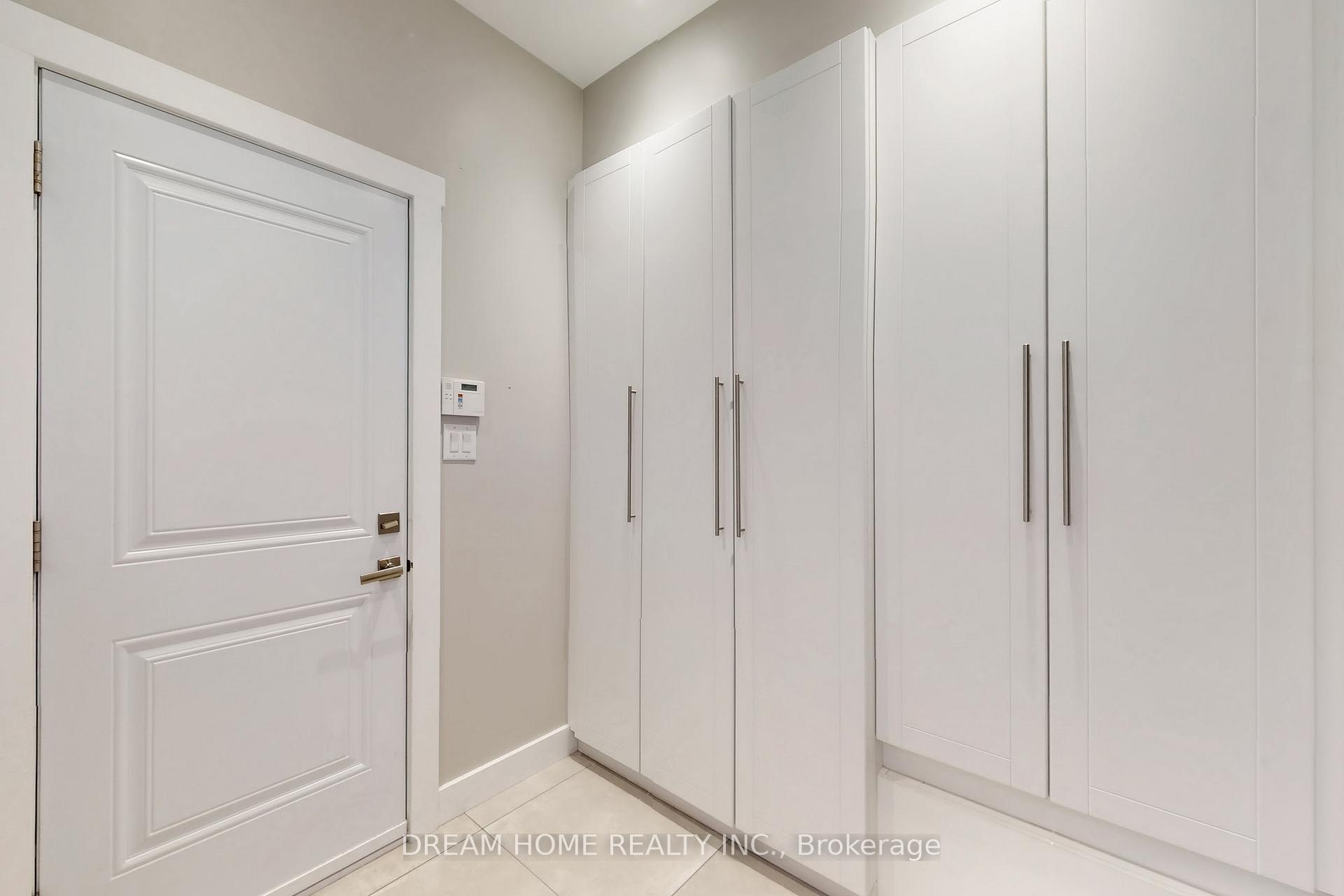 Photo 17 of 47 Venetian Crescent, Vaughan, East Woodbridge — HOMEH