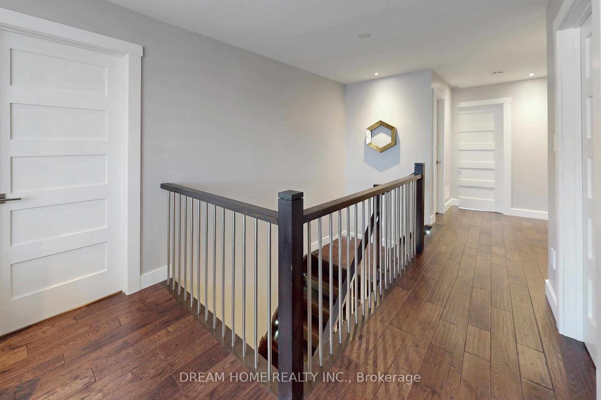 Photo 19 of 47 Venetian Crescent, Vaughan, East Woodbridge — HOMEH