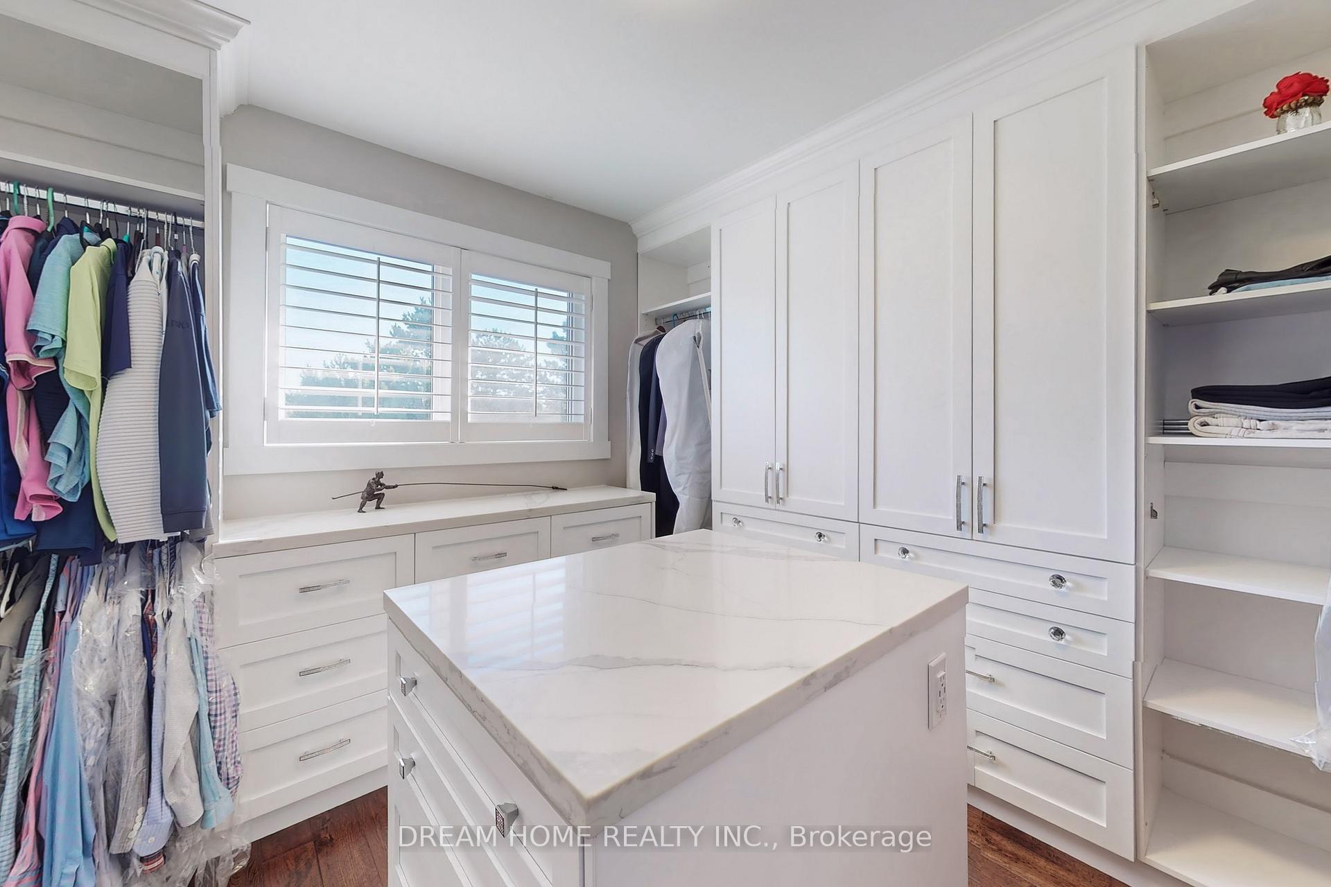 Photo 21 of 47 Venetian Crescent, Vaughan, East Woodbridge — HOMEH