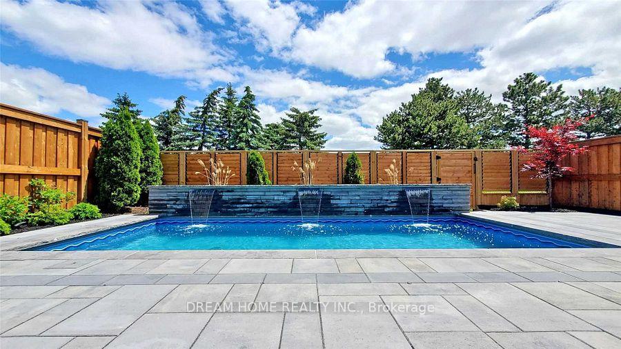 Photo 34 of 47 Venetian Crescent, Vaughan, East Woodbridge — HOMEH
