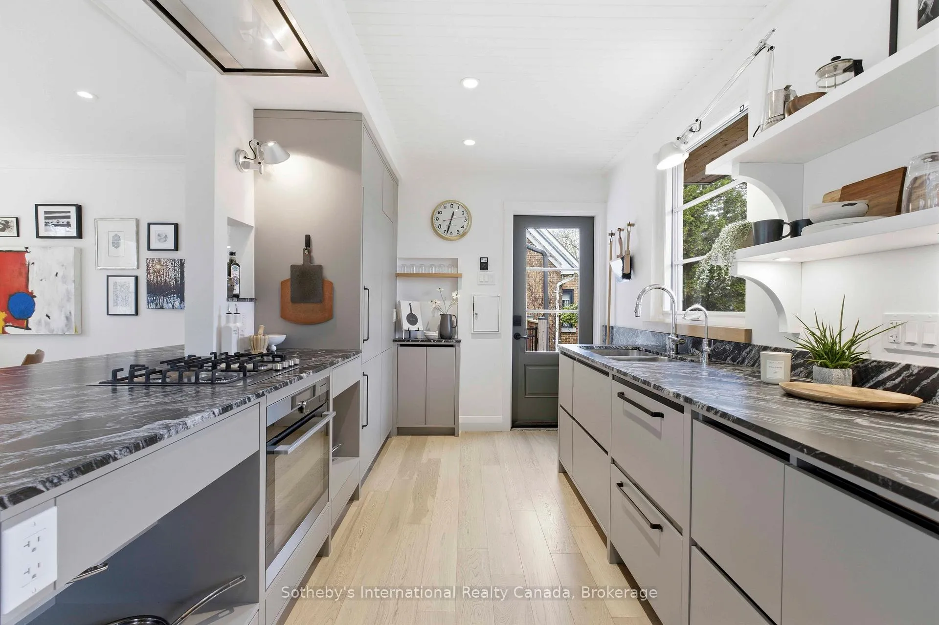 Photo 18 of 189 Forsyth Drive, Waterloo — HOMEH