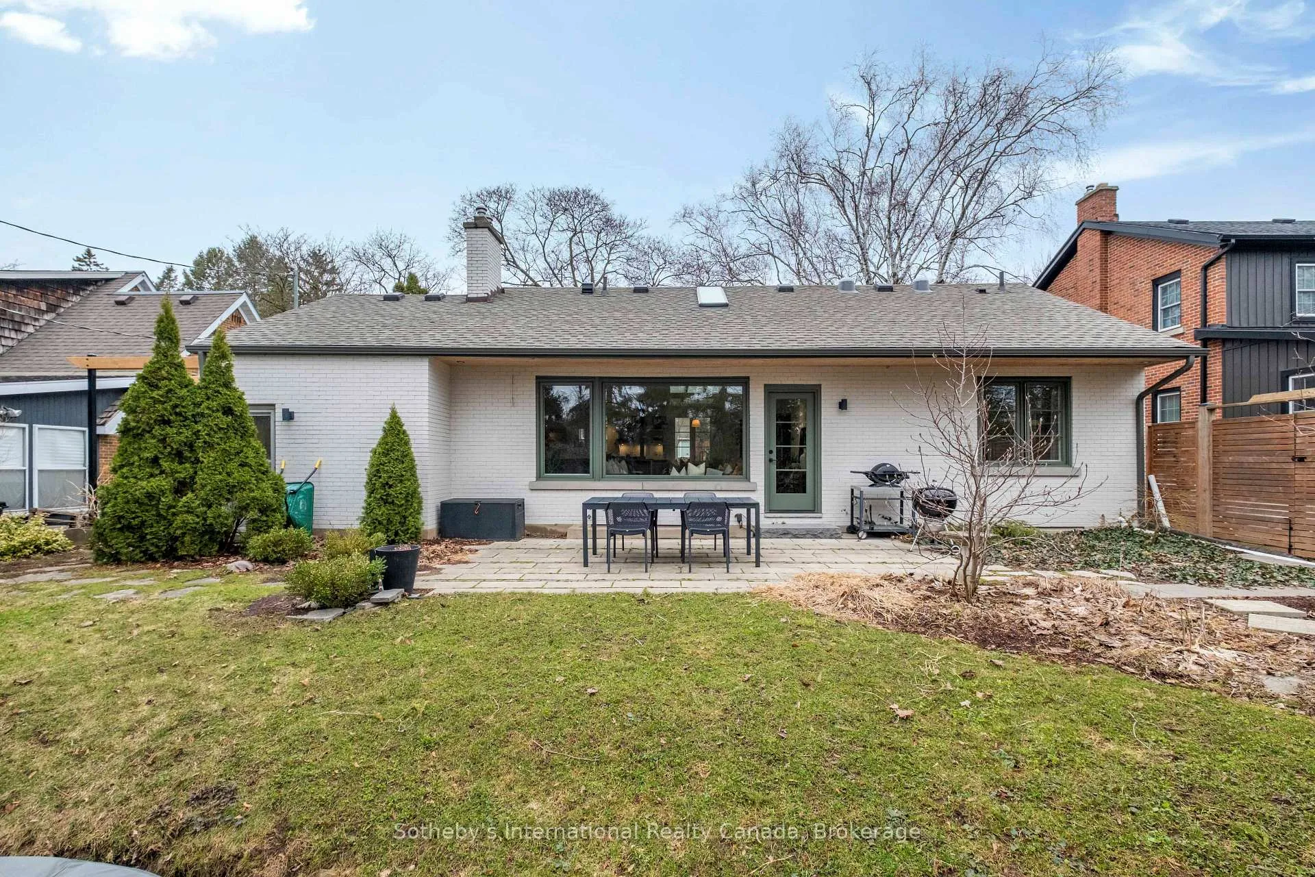 Photo 30 of 189 Forsyth Drive, Waterloo — HOMEH