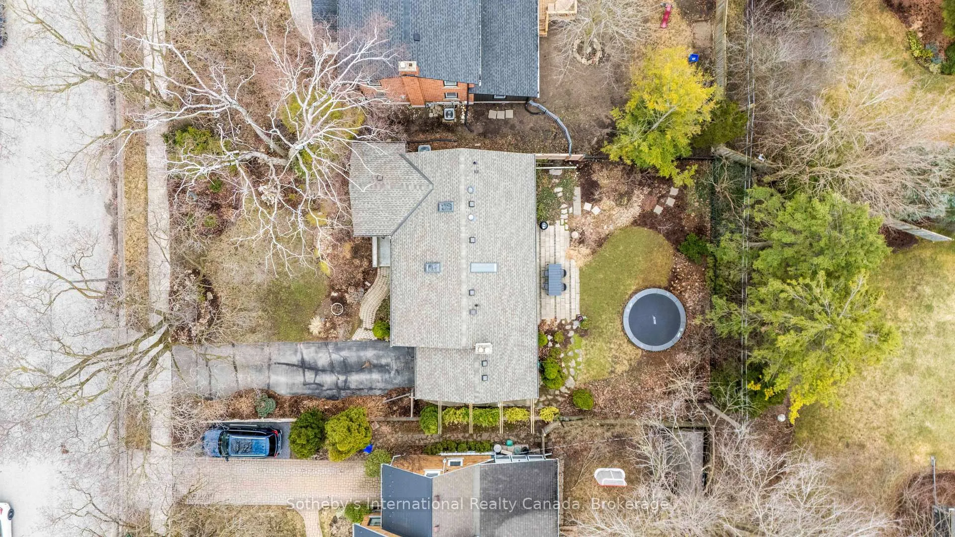 Photo 35 of 189 Forsyth Drive, Waterloo — HOMEH