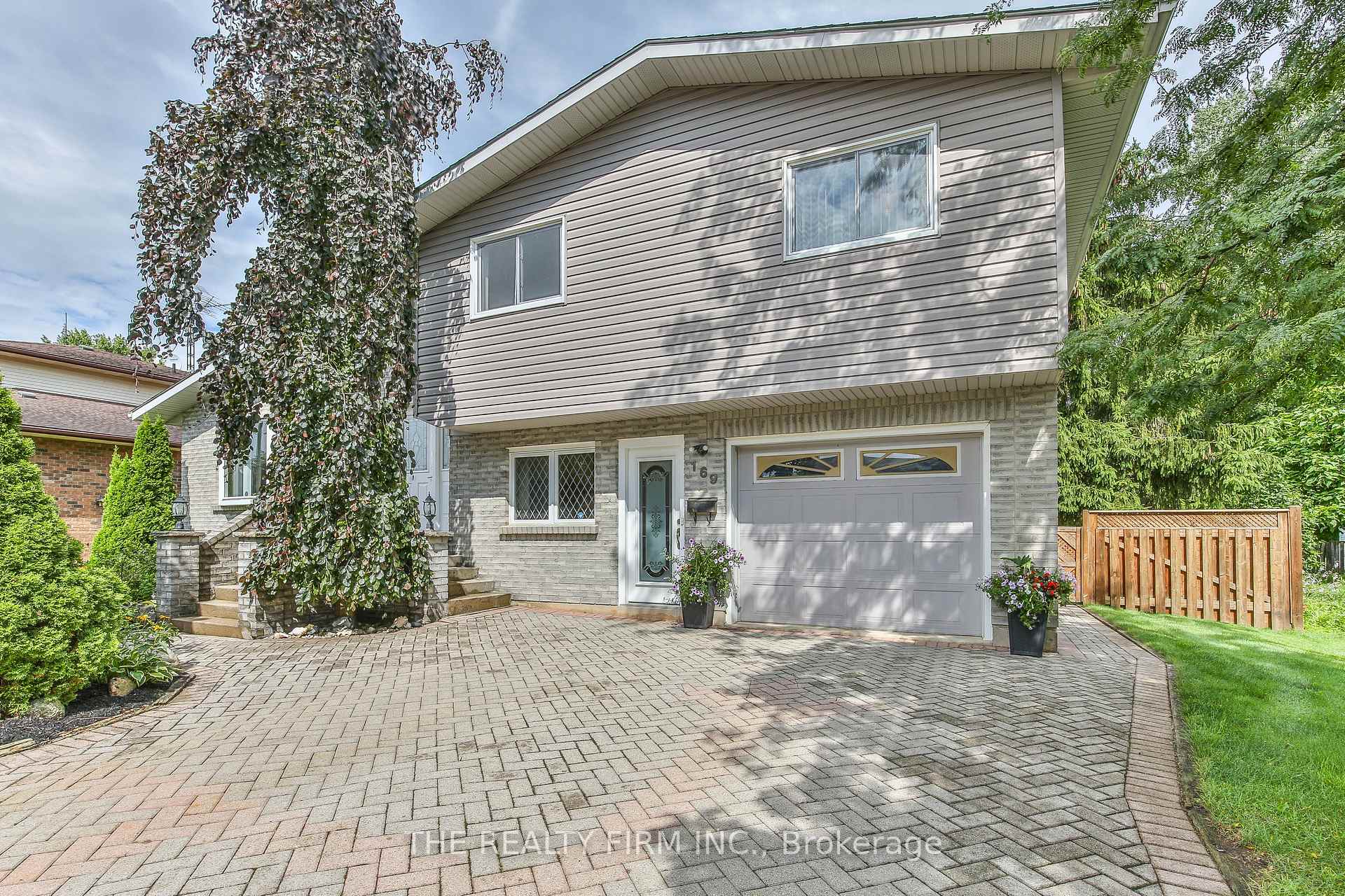 Photo 3 of 169 Gilbert Street, West Elgin, West Lorne — HOMEH