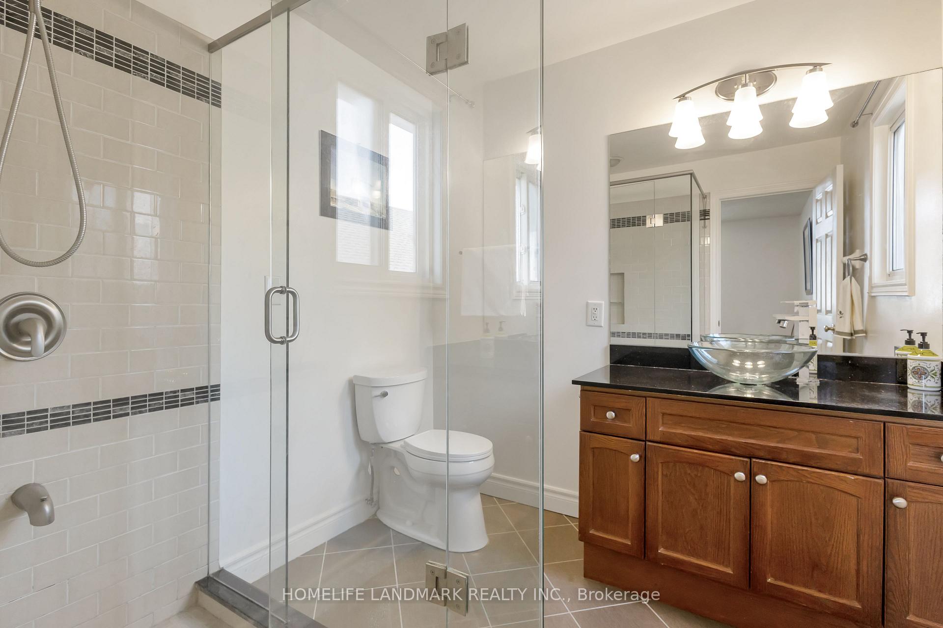 Photo 10 of 402 Woodrow Drive, Waterloo — HOMEH