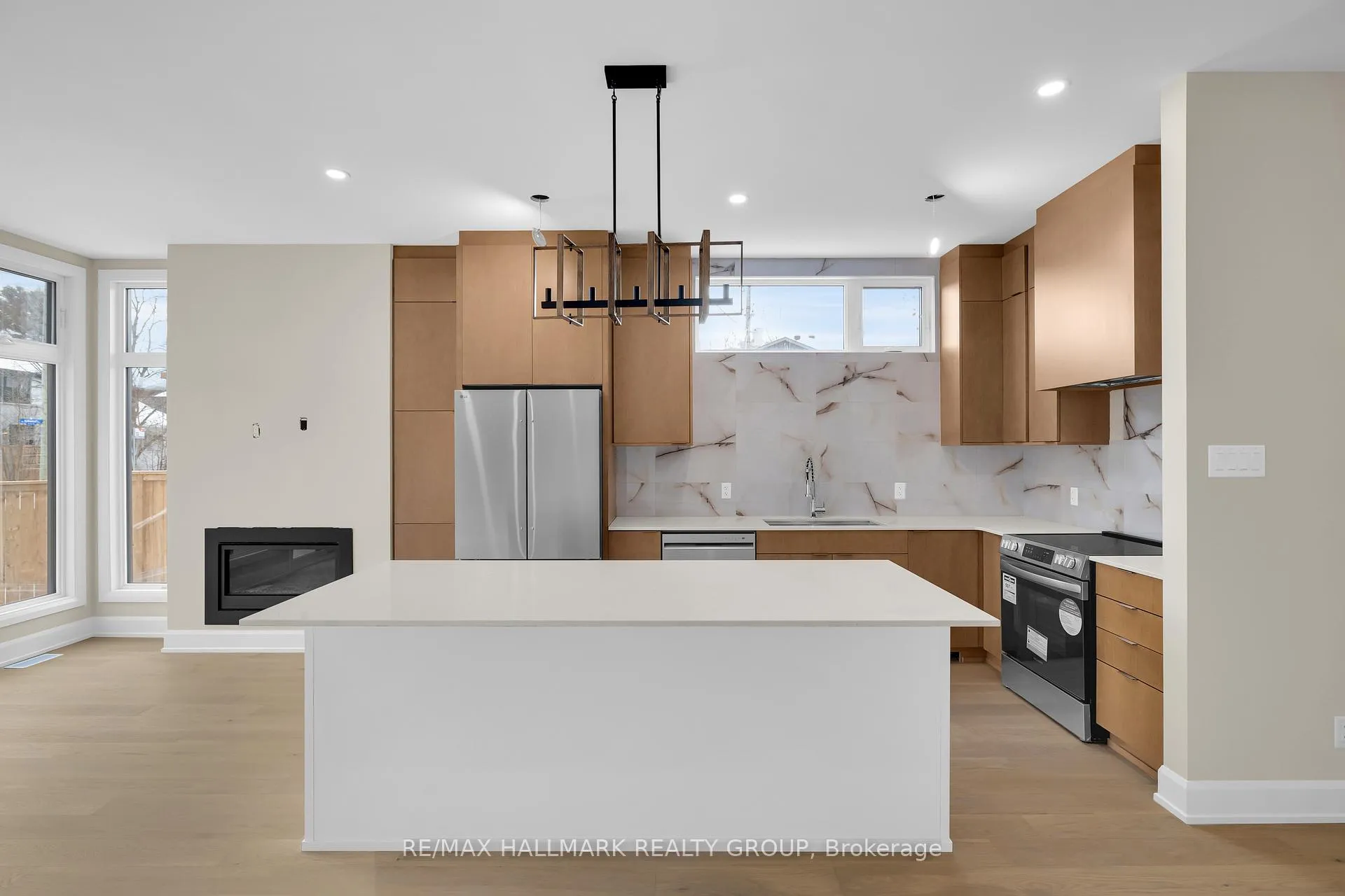 Photo 9 of 505 Dawson Avenue E, Ottawa, Westboro/Hampton Park — HOMEH
