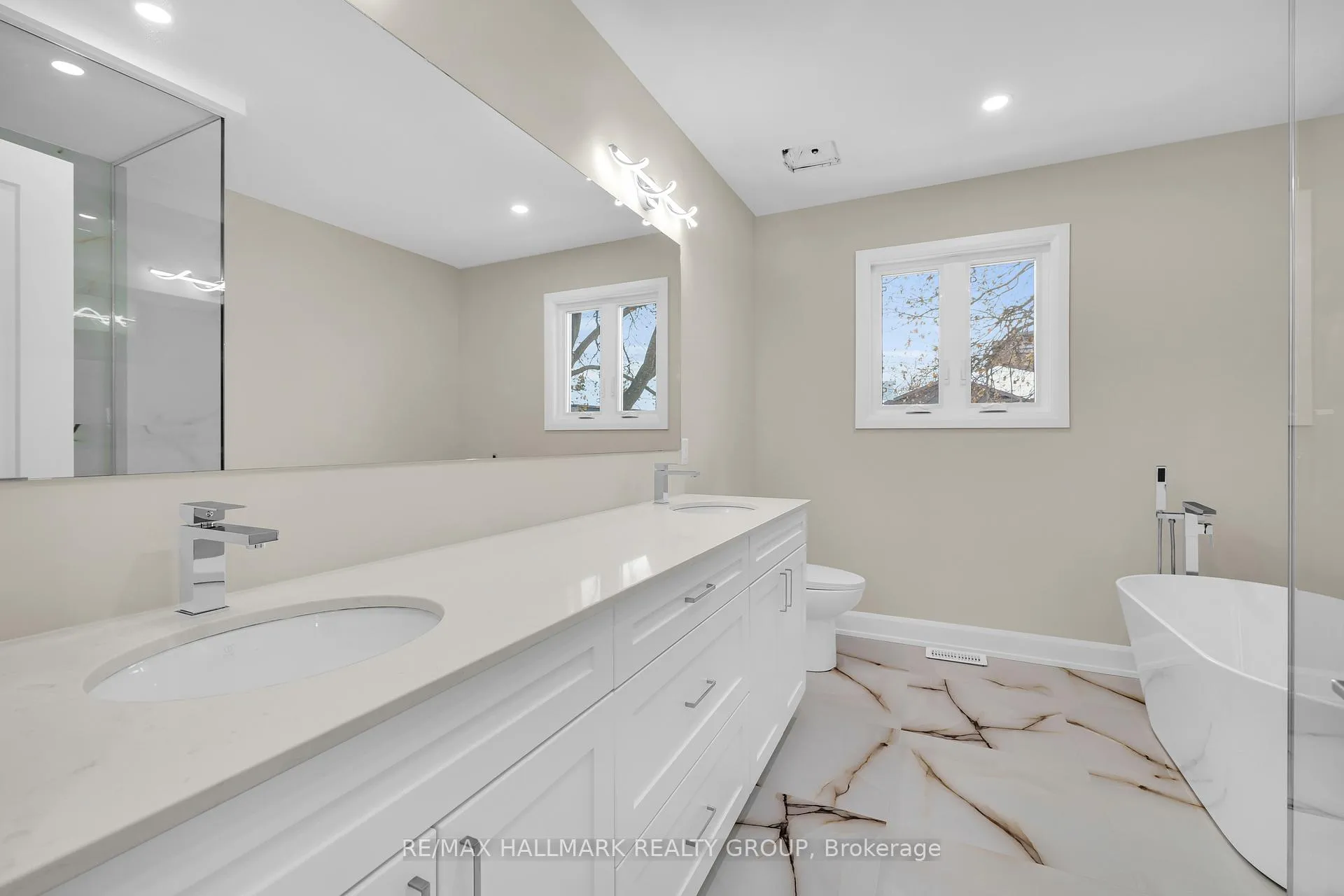Photo 24 of 505 Dawson Avenue E, Ottawa, Westboro/Hampton Park — HOMEH