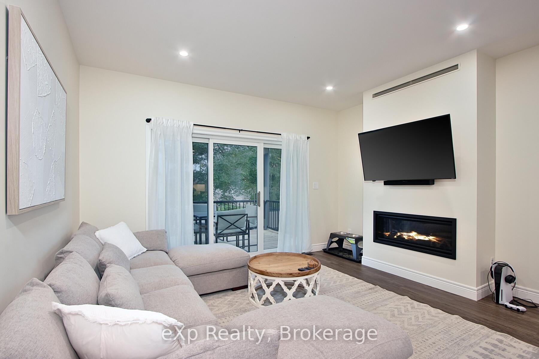 Photo 10 of 208 Duncan Street, West Perth, Mitchell — HOMEH