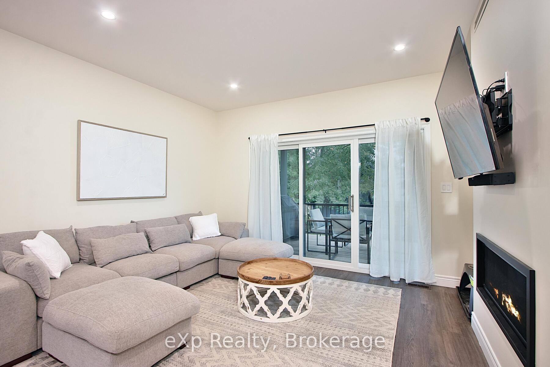 Photo 11 of 208 Duncan Street, West Perth, Mitchell — HOMEH
