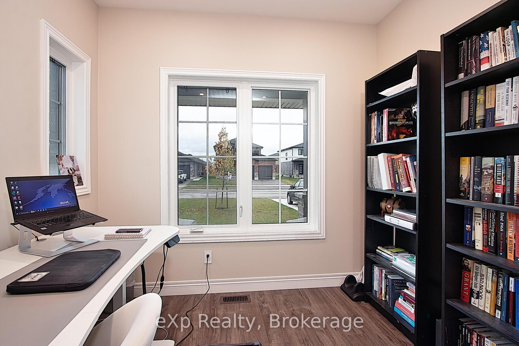 Photo 13 of 208 Duncan Street, West Perth, Mitchell — HOMEH