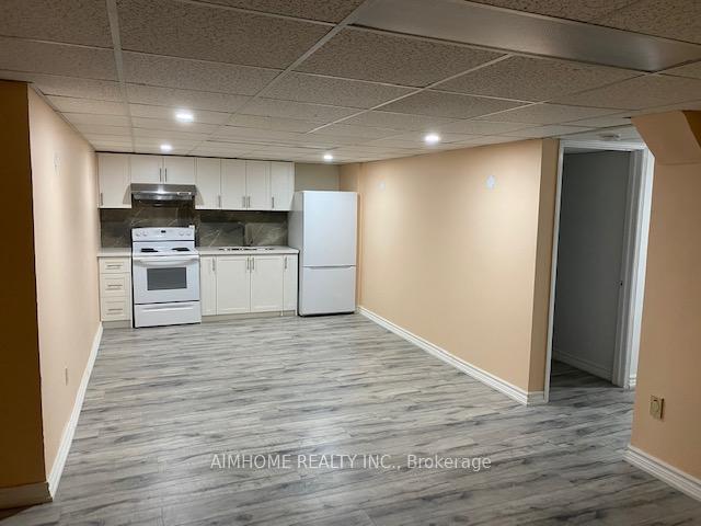 Photo 3 of 53 Spring Gate Boulevard, Vaughan, Crestwood-Springfarm-Yorkhill — HOMEH