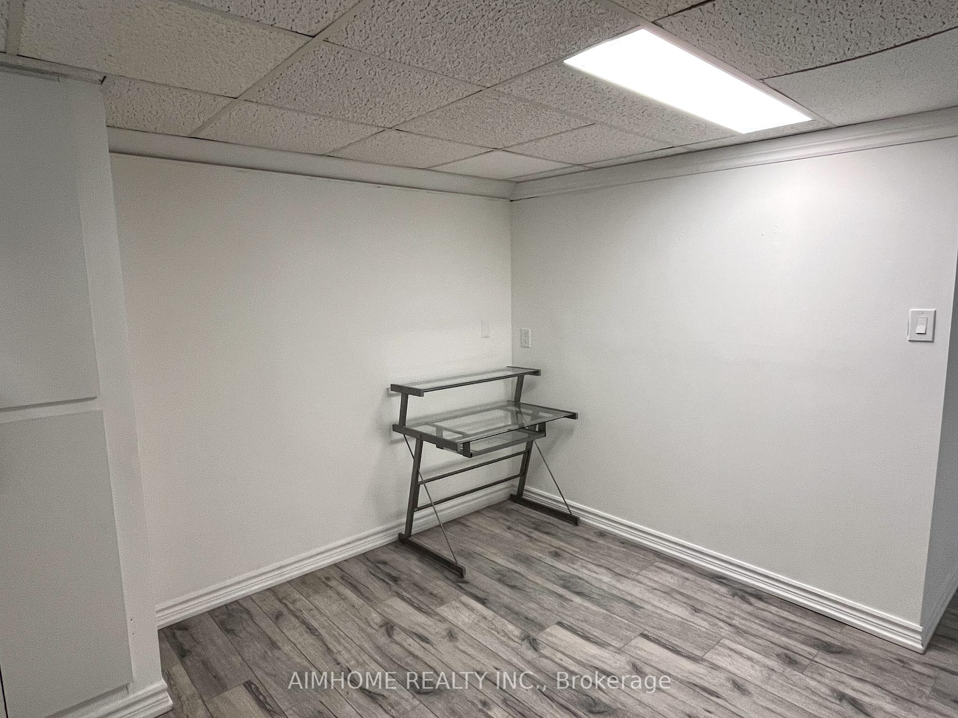 Photo 10 of 53 Spring Gate Boulevard, Vaughan, Crestwood-Springfarm-Yorkhill — HOMEH