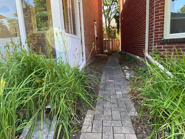 Photo 11 of 53 Spring Gate Boulevard, Vaughan, Crestwood-Springfarm-Yorkhill — HOMEH