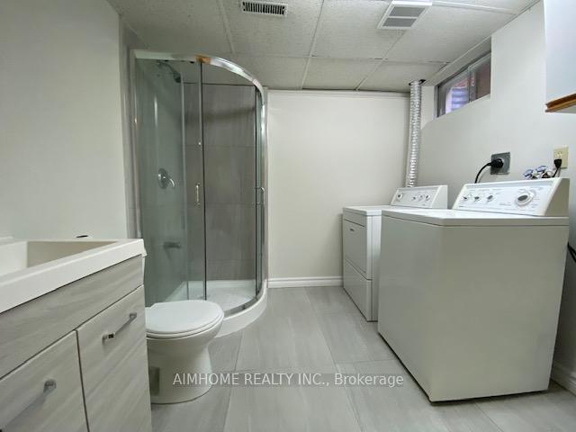 Photo 14 of 53 Spring Gate Boulevard, Vaughan, Crestwood-Springfarm-Yorkhill — HOMEH