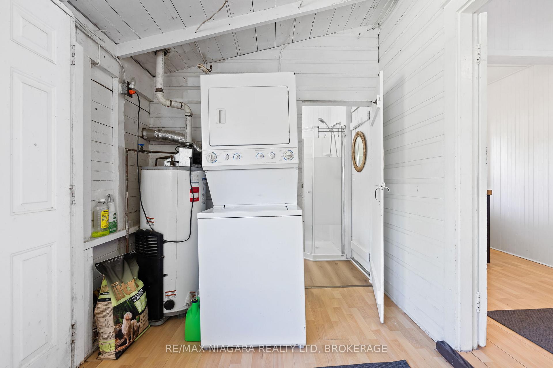 Photo 3 of 12211 Hickey Road, Wainfleet, Lakeshore — HOMEH