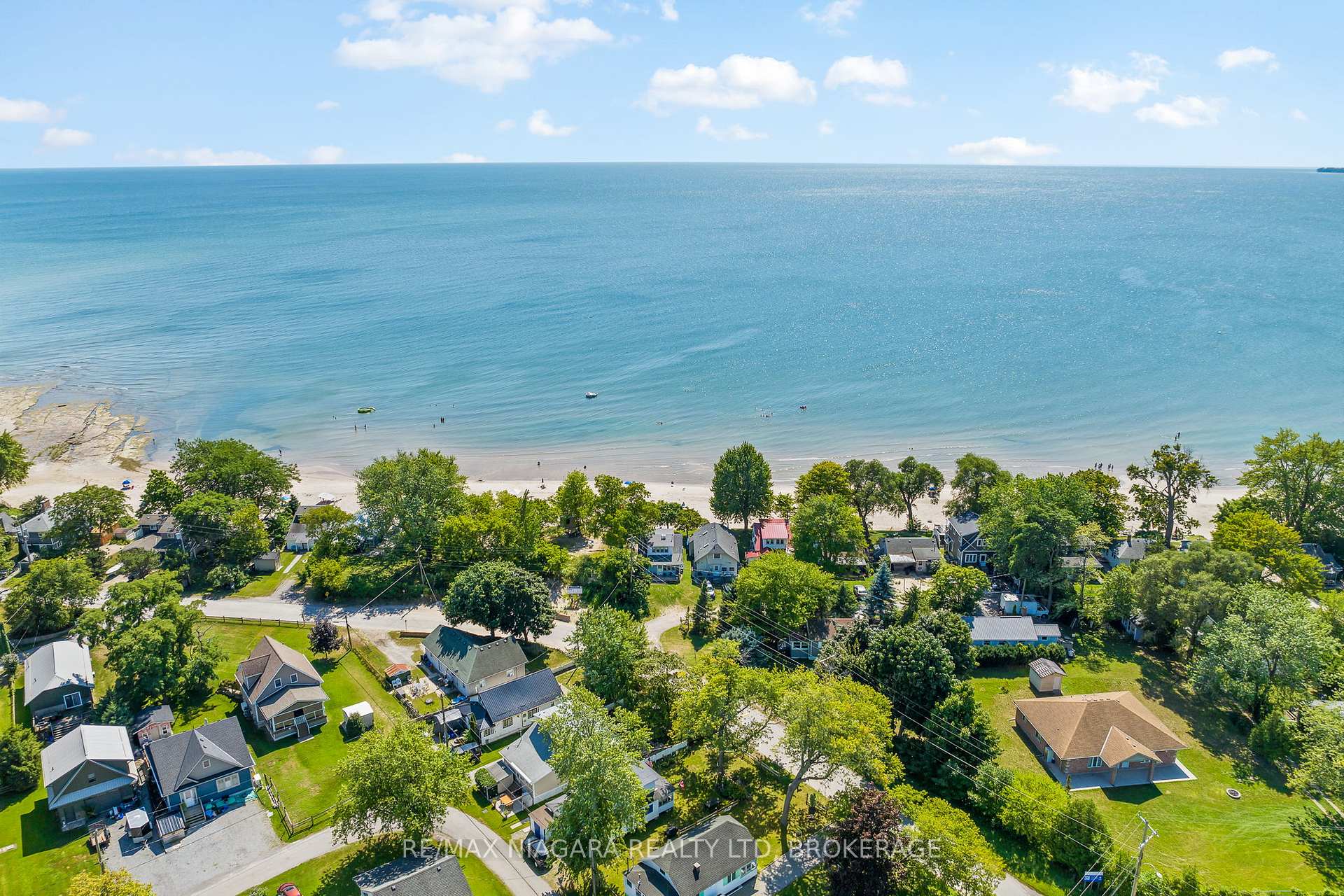 Photo 14 of 12211 Hickey Road, Wainfleet, Lakeshore — HOMEH
