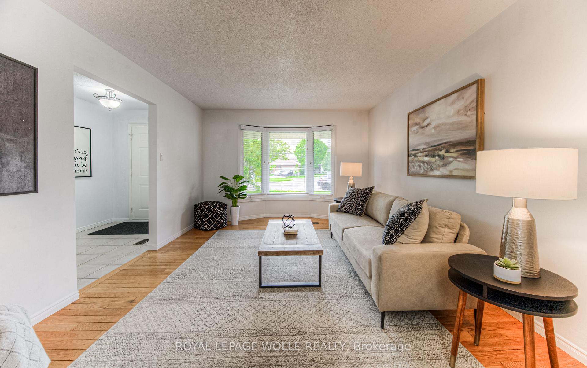 Photo 9 of 171 Mayberry Court, Waterloo — HOMEH