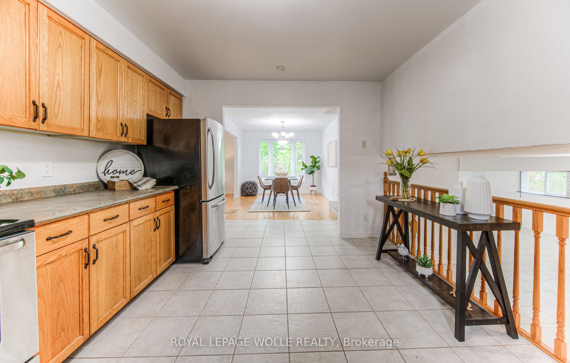 Photo 17 of 171 Mayberry Court, Waterloo — HOMEH