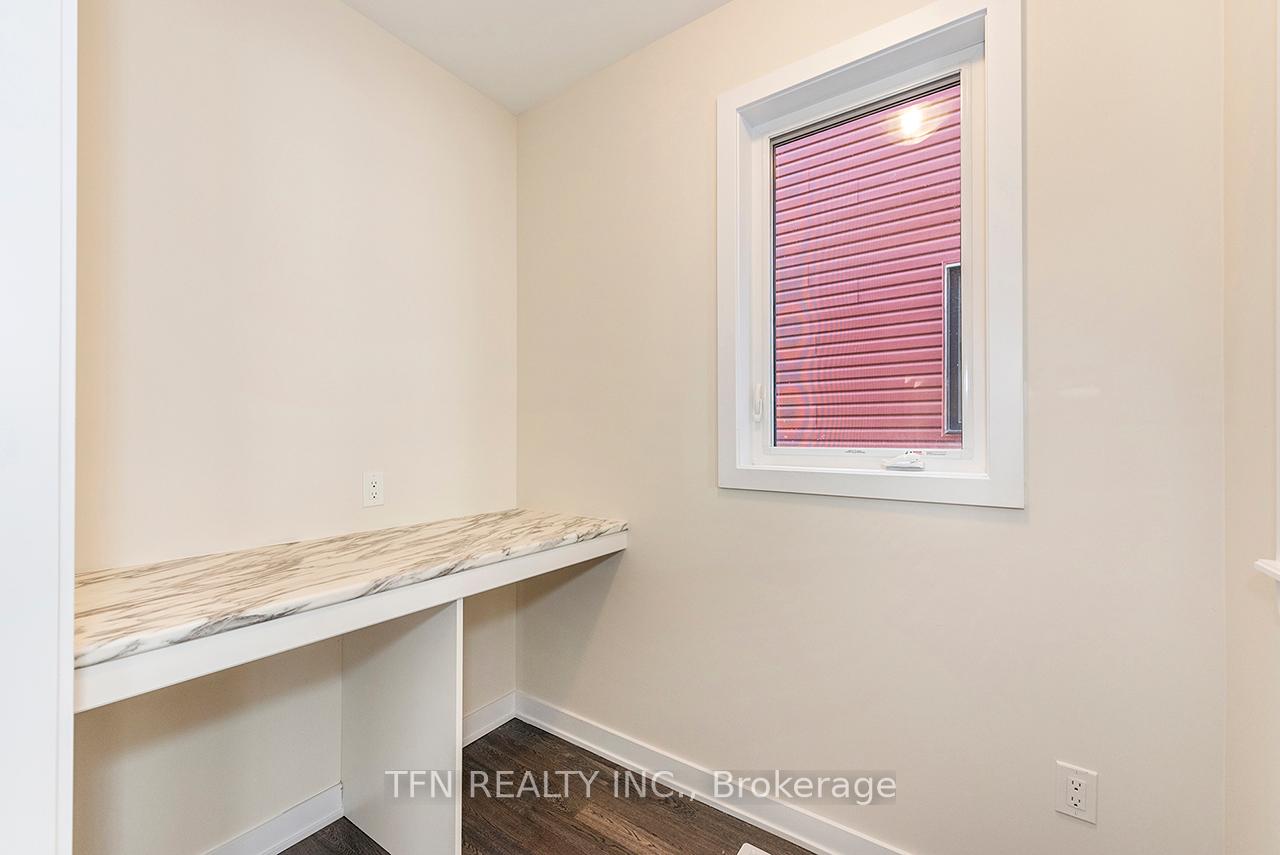 Photo 10 of 56 Downriver Drive, Welland, Dain City — HOMEH