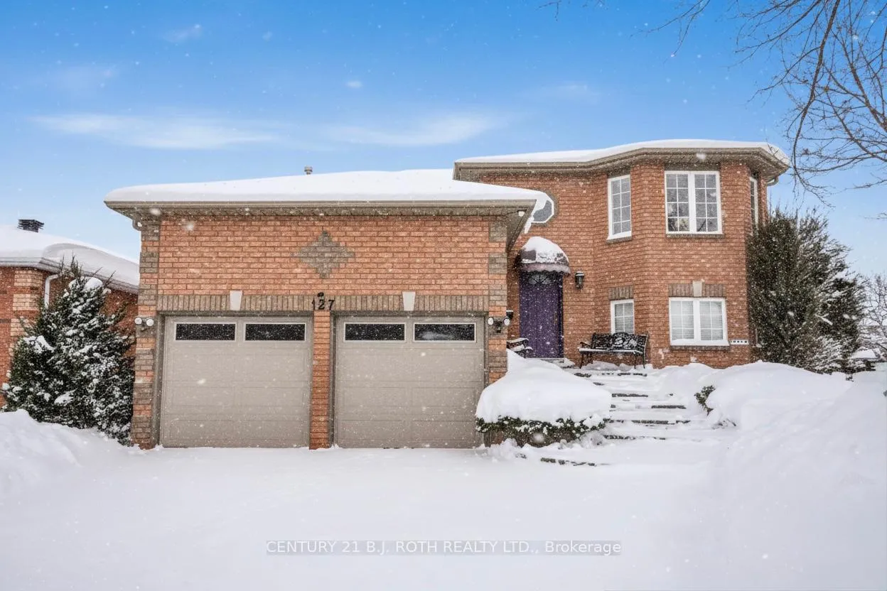 Front of 127 Golden Meadow Road
