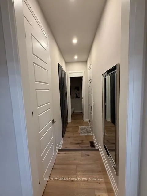 Photo 9 of 81 Morning Sparrow Drive, Vaughan, Kleinburg — HOMEH