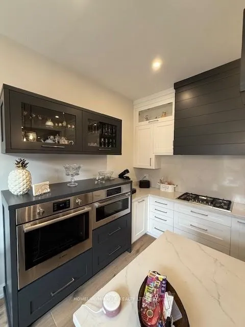 Photo 14 of 81 Morning Sparrow Drive, Vaughan, Kleinburg — HOMEH