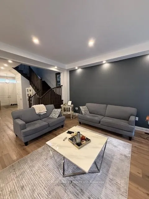 Photo 18 of 81 Morning Sparrow Drive, Vaughan, Kleinburg — HOMEH
