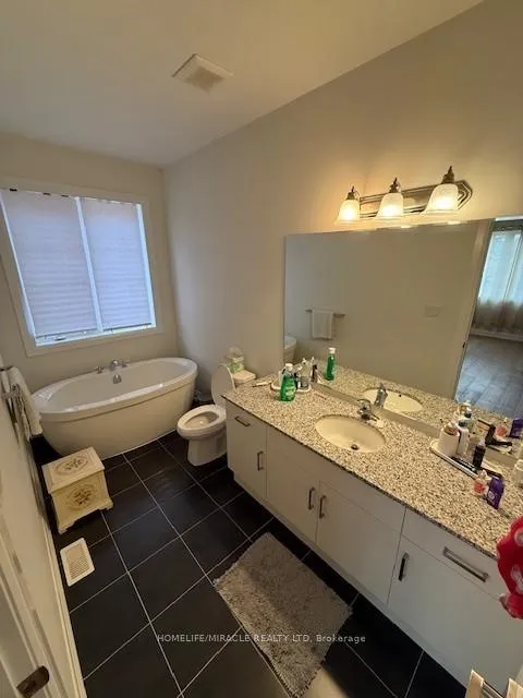 Photo 25 of 81 Morning Sparrow Drive, Vaughan, Kleinburg — HOMEH