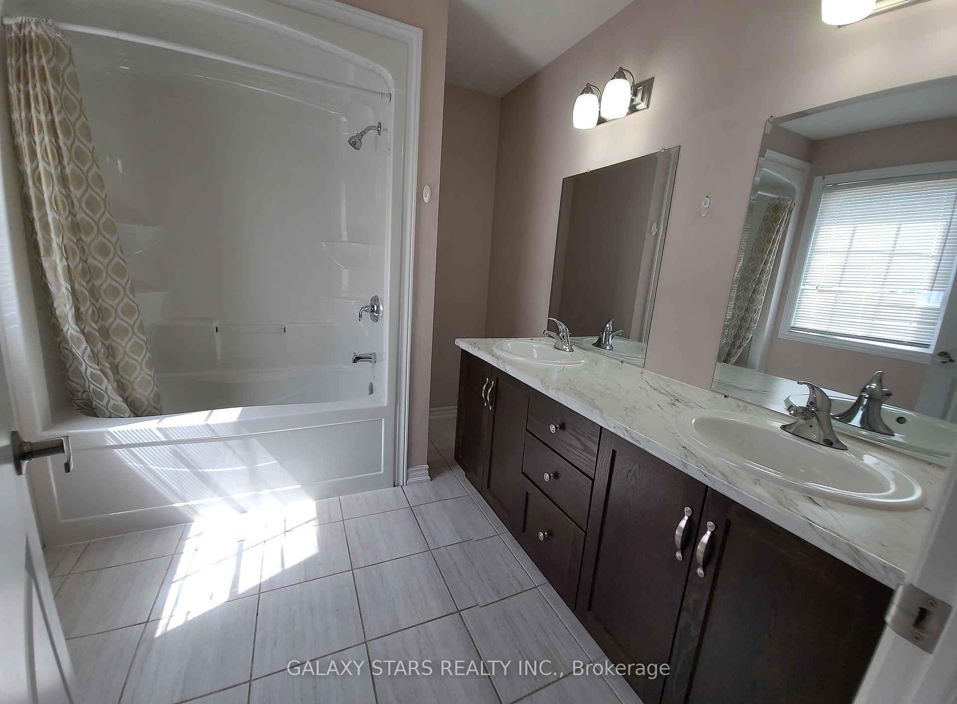 Photo 11 of 75 Bethune Avenue, Welland, Lincoln/Crowland — HOMEH