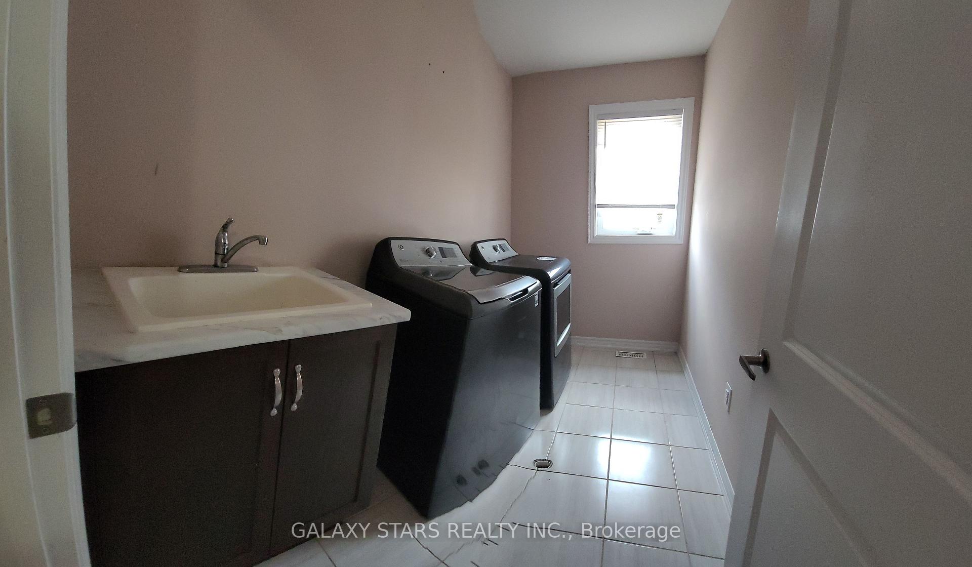 Photo 12 of 75 Bethune Avenue, Welland, Lincoln/Crowland — HOMEH