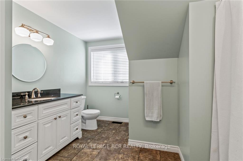 Photo 16 of 421333 Concession 6 Ndr, West Grey — HOMEH