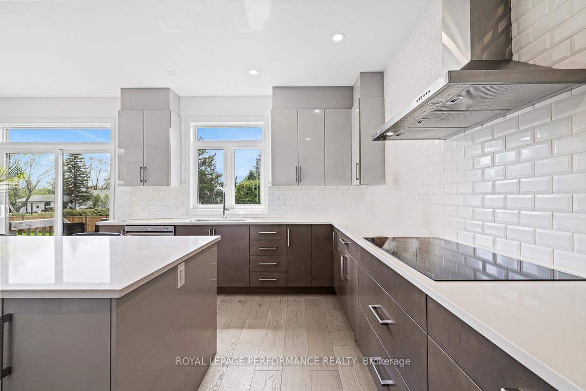 Photo 14 of 612 Kenabeek Terrace, Ottawa, Riverside South/Gloucester Glen — HOMEH