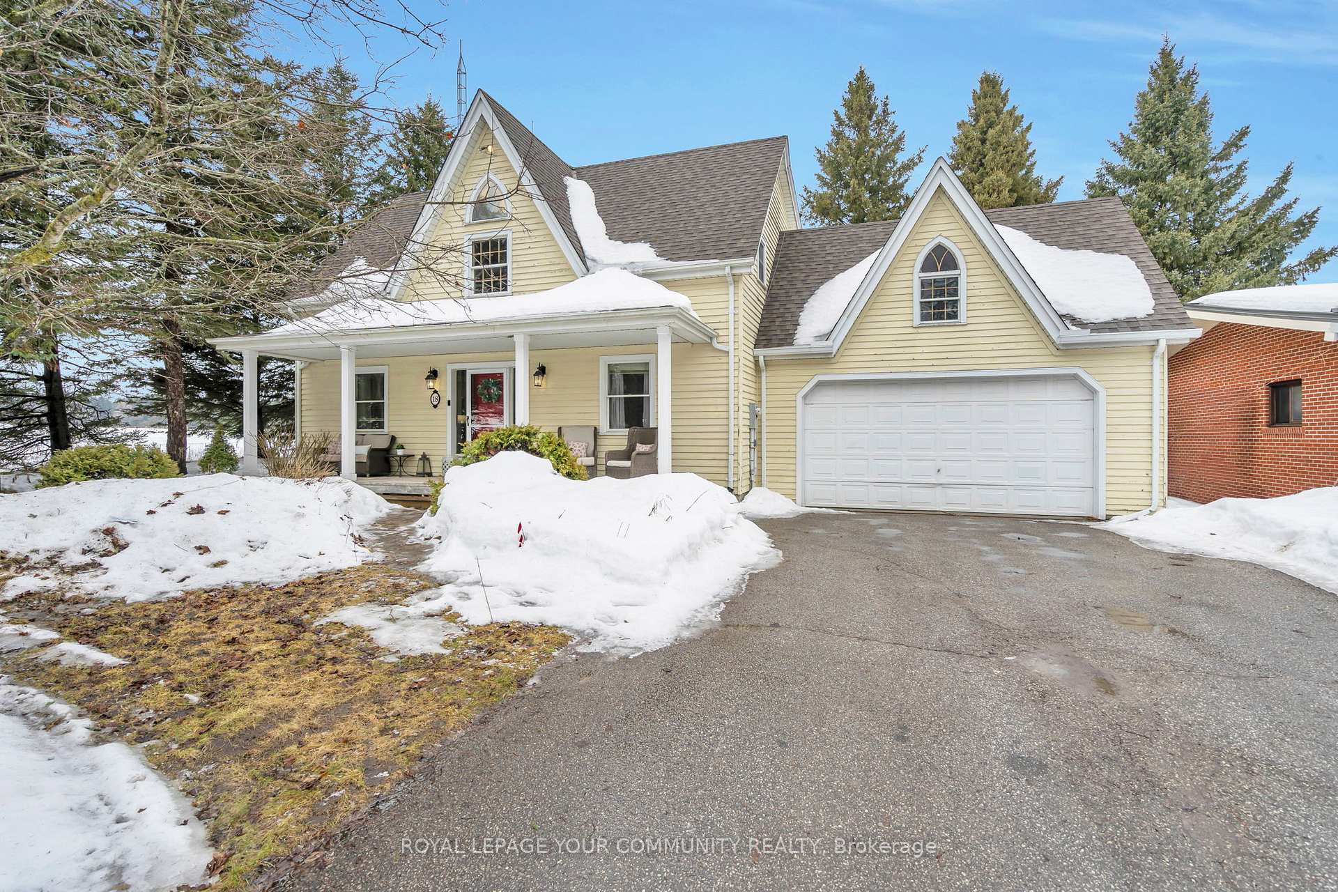 Photo 3 of 18 Hilda Avenue, Uxbridge, Rural Uxbridge — HOMEH