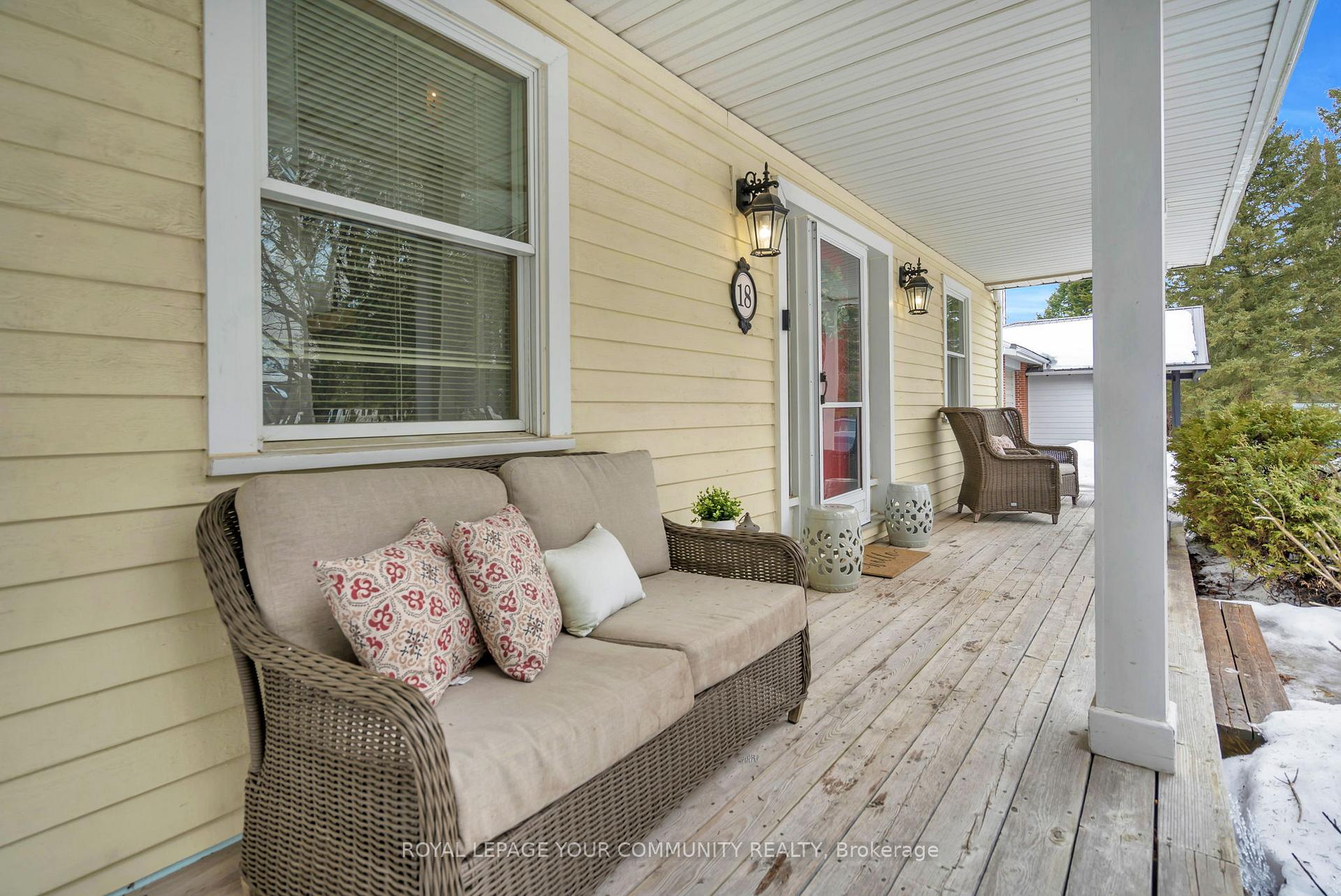 Photo 6 of 18 Hilda Avenue, Uxbridge, Rural Uxbridge — HOMEH