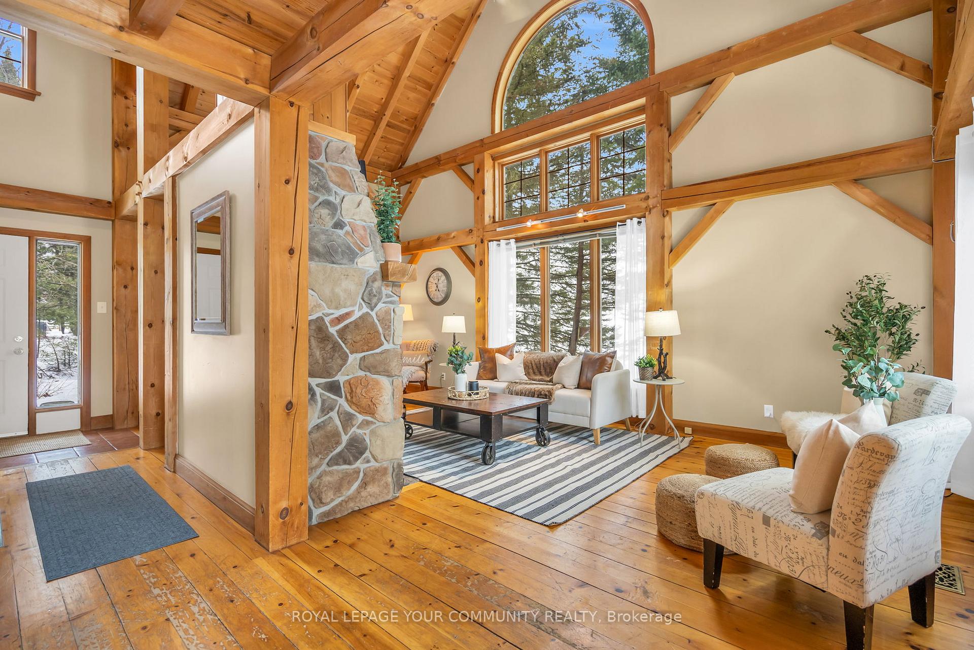 Photo 14 of 18 Hilda Avenue, Uxbridge, Rural Uxbridge — HOMEH