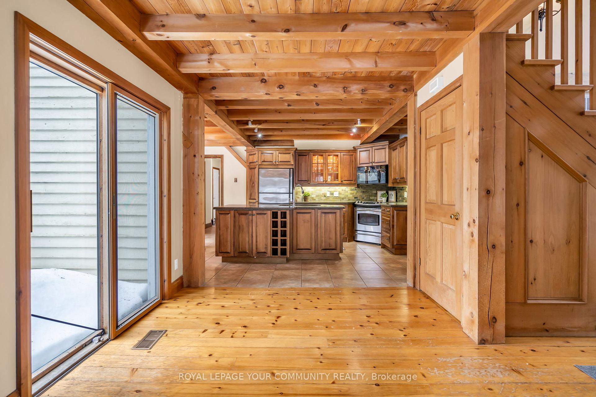 Photo 15 of 18 Hilda Avenue, Uxbridge, Rural Uxbridge — HOMEH