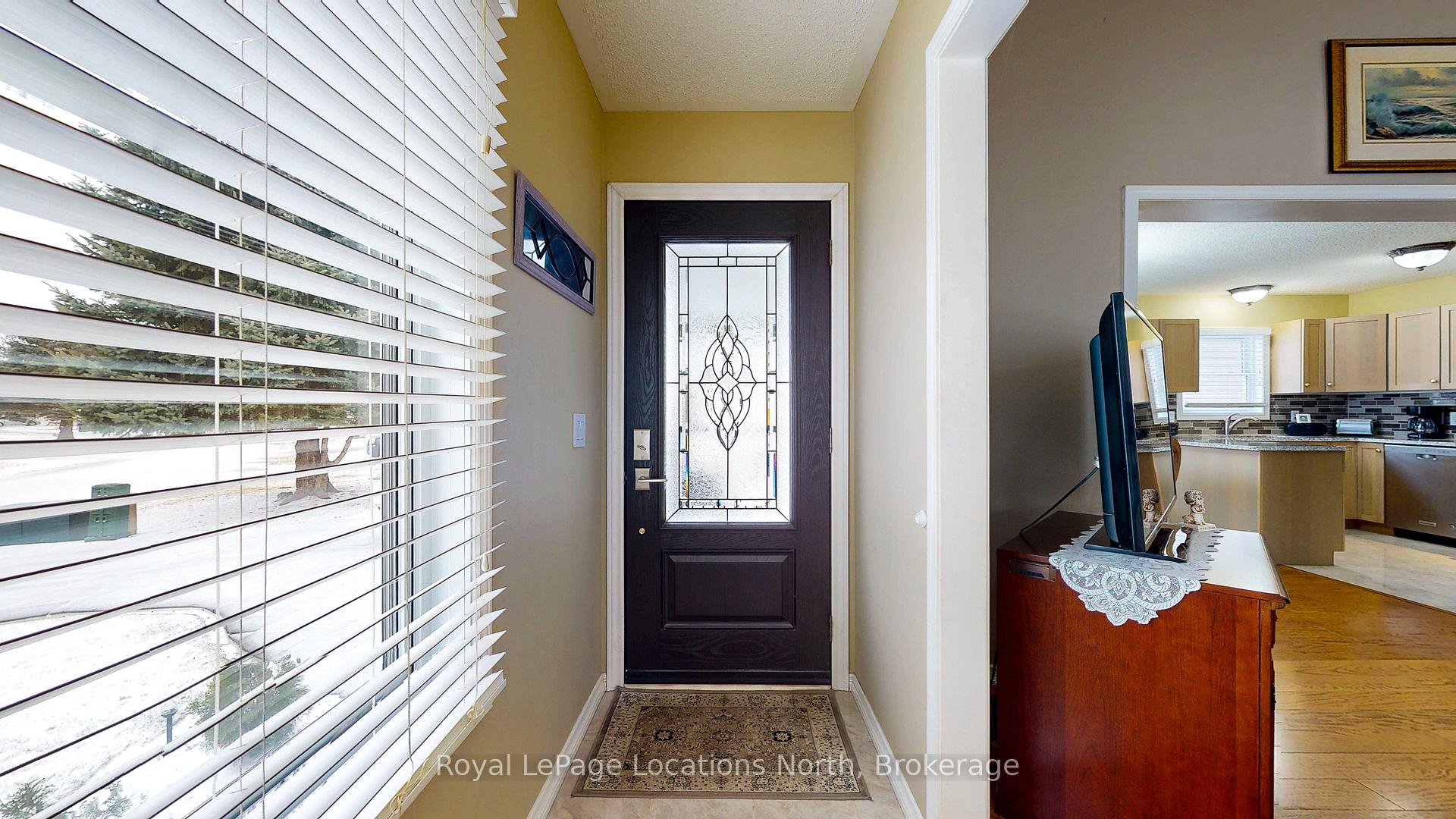 Photo 26 of 25 St James Place, Wasaga Beach — HOMEH