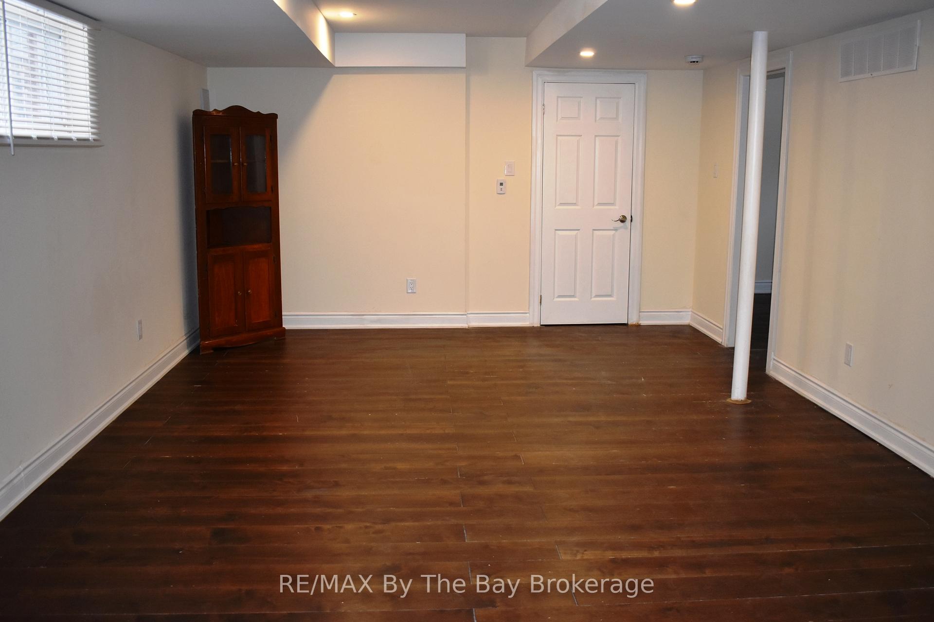 Photo 2 of Unit Lower Level, 38 Downer Crescent, Wasaga Beach — HOMEH