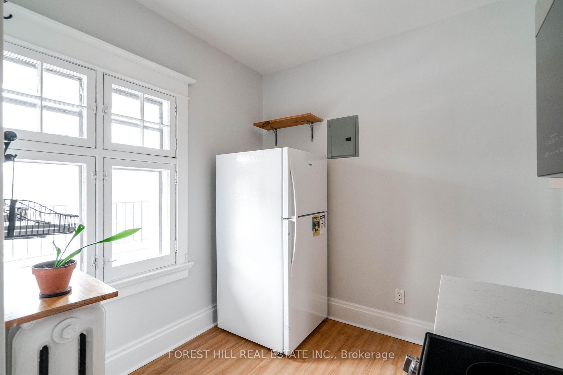 Photo 12 of Unit 2N, 265 Highpark Avenue, Kitchener, Vanier - Kitchener — HOMEH