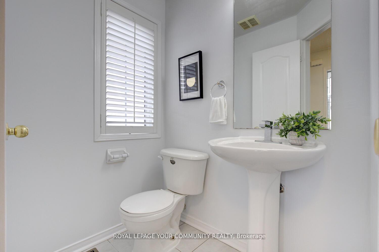 Photo 25 of 2 Bestview Crescent, Vaughan, Rural Vaughan — HOMEH