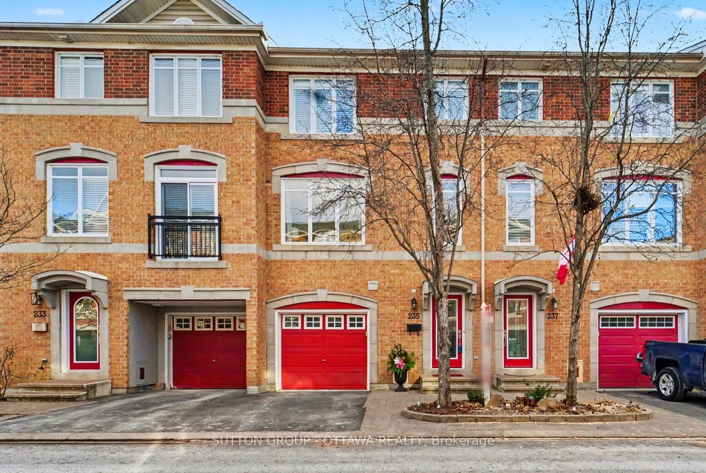 Photo 2 of 235 West Village Private, Ottawa, Westboro South — HOMEH