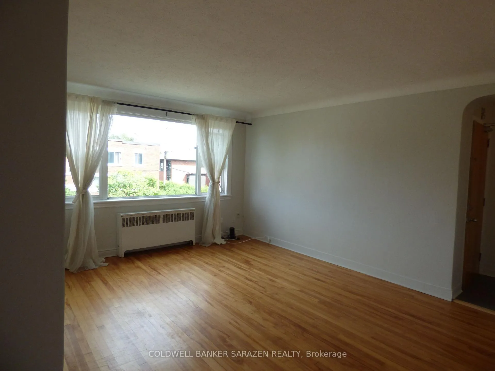 Photo 5 of Unit 3, 682 Irene Crescent, Ottawa, Westboro/Hampton Park — HOMEH