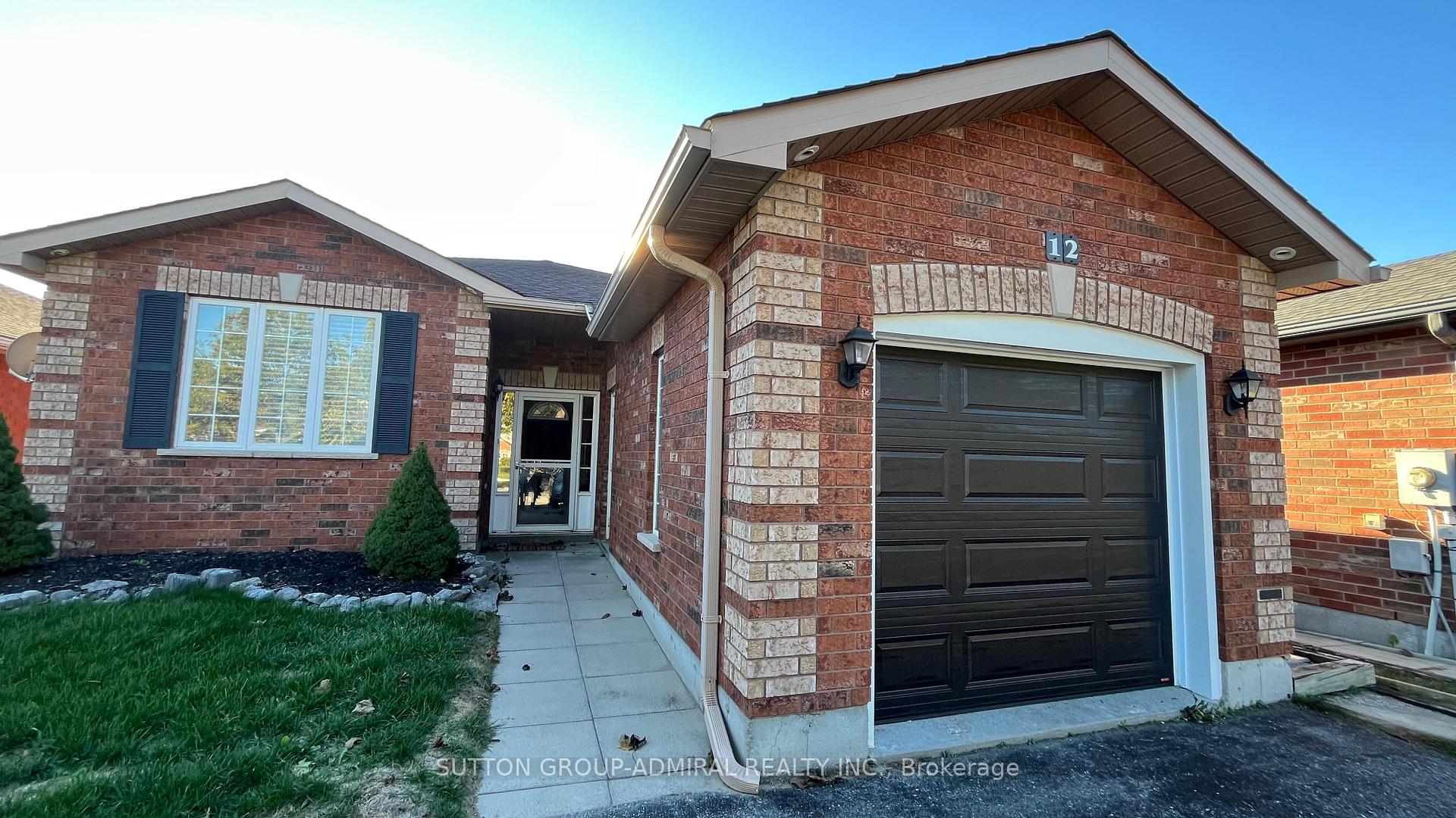 Front of Unit Upper, 12 Revelstoke Court