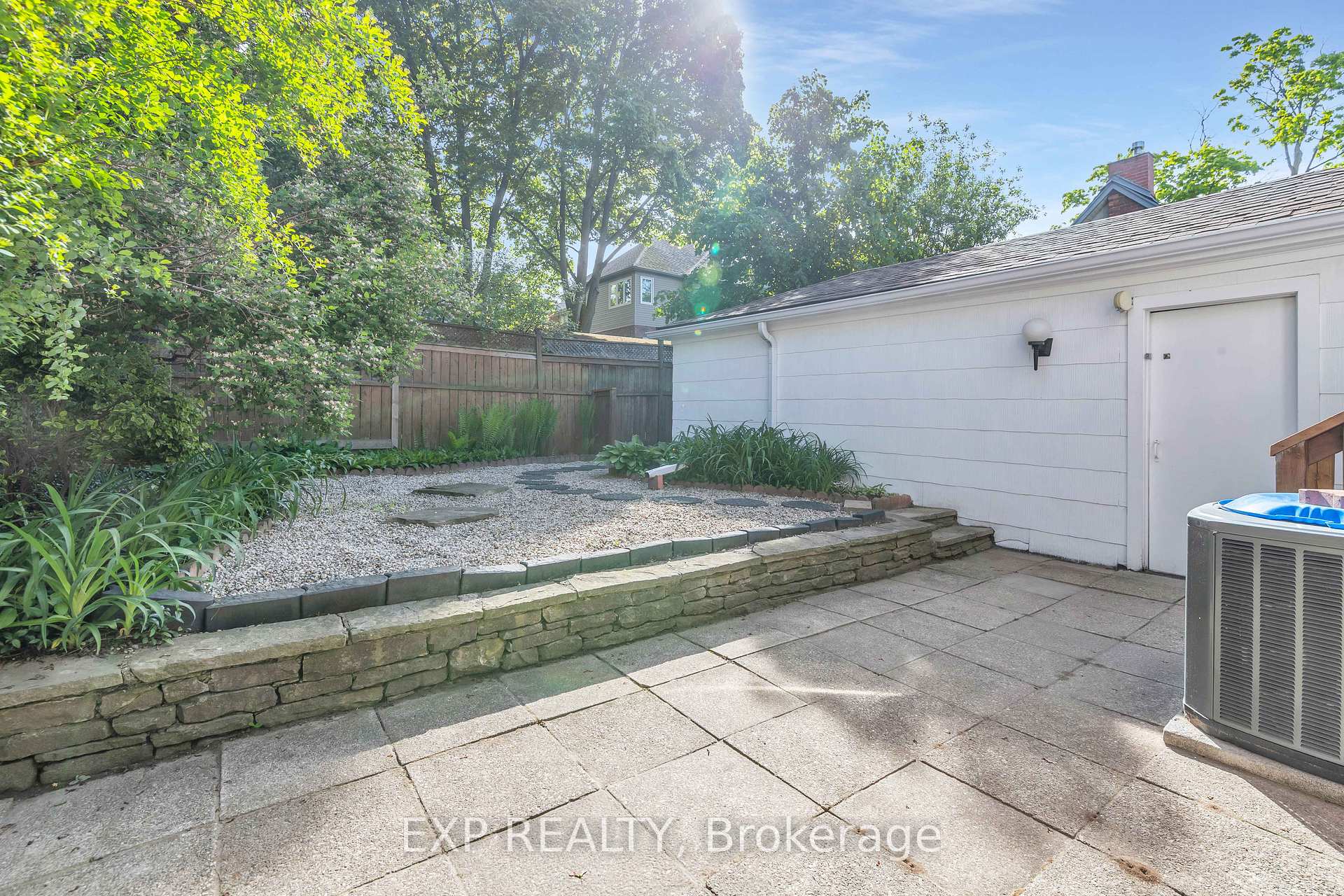Photo 29 of 173 Belmont Avenue, Waterloo — HOMEH