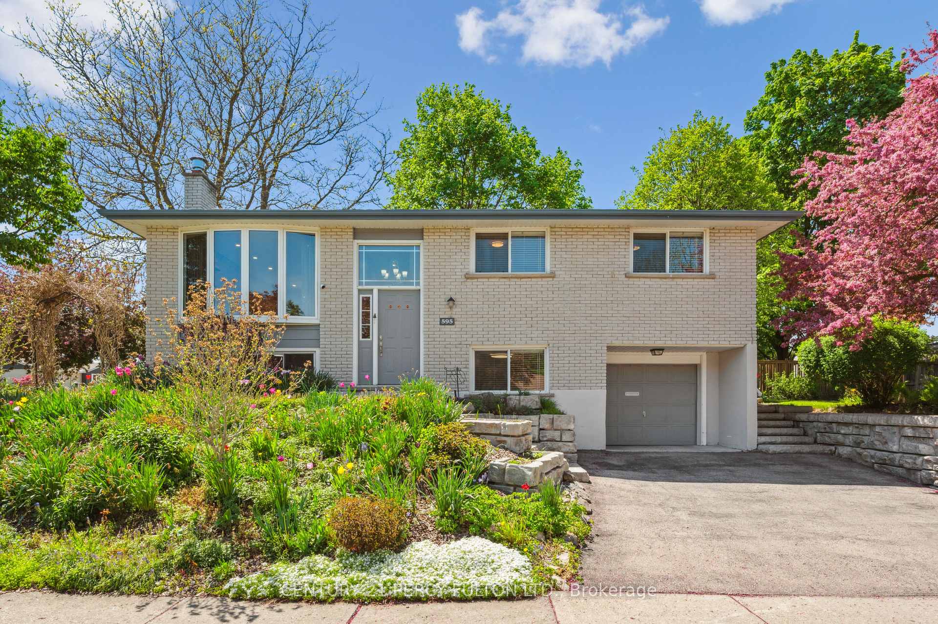 Photo 1 of 595 Northgate Avenue, Waterloo — HOMEH