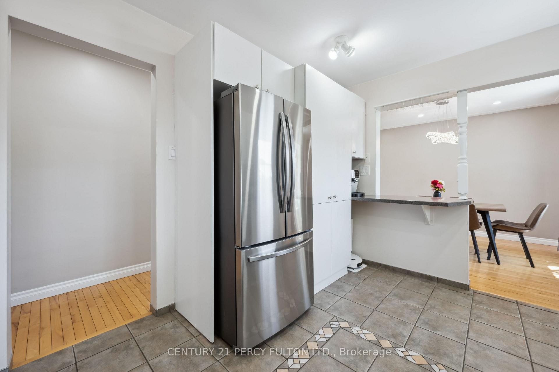 Photo 12 of 595 Northgate Avenue, Waterloo — HOMEH
