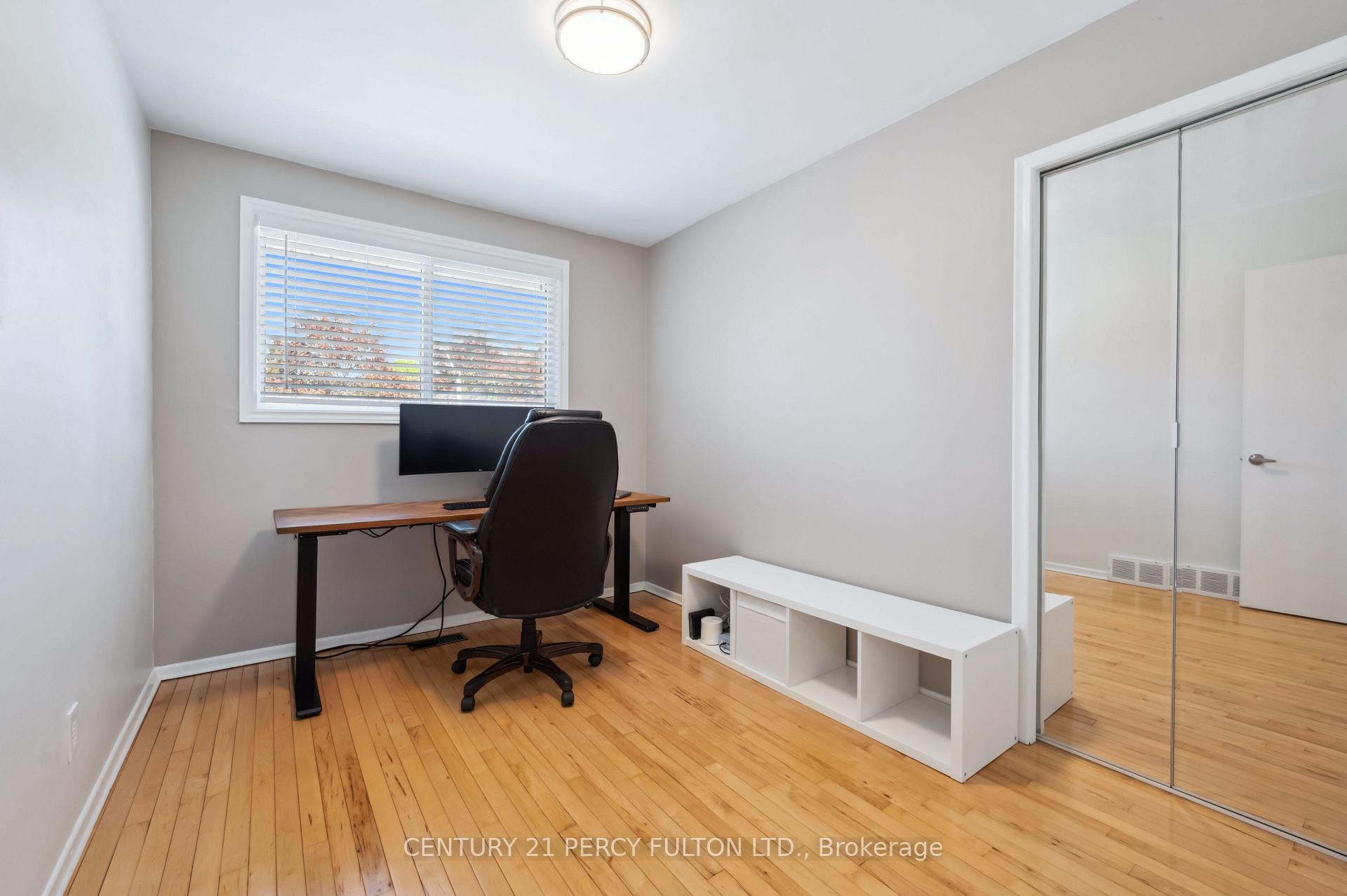 Photo 14 of 595 Northgate Avenue, Waterloo — HOMEH