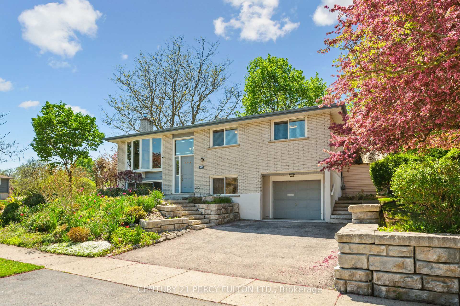 Photo 38 of 595 Northgate Avenue, Waterloo — HOMEH