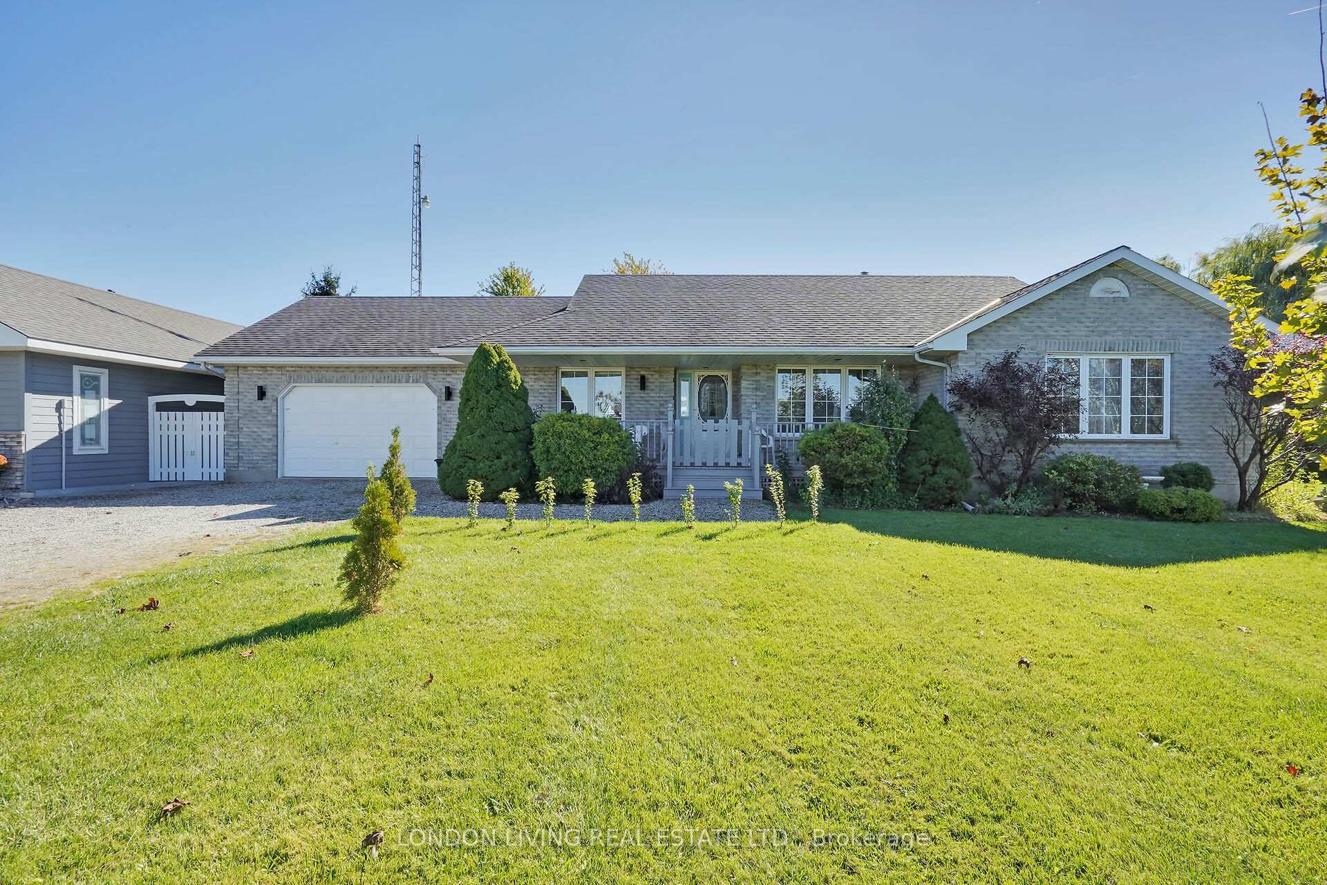 Photo 2 of 19853 Talbot Line, West Elgin, Rural West Elgin — HOMEH
