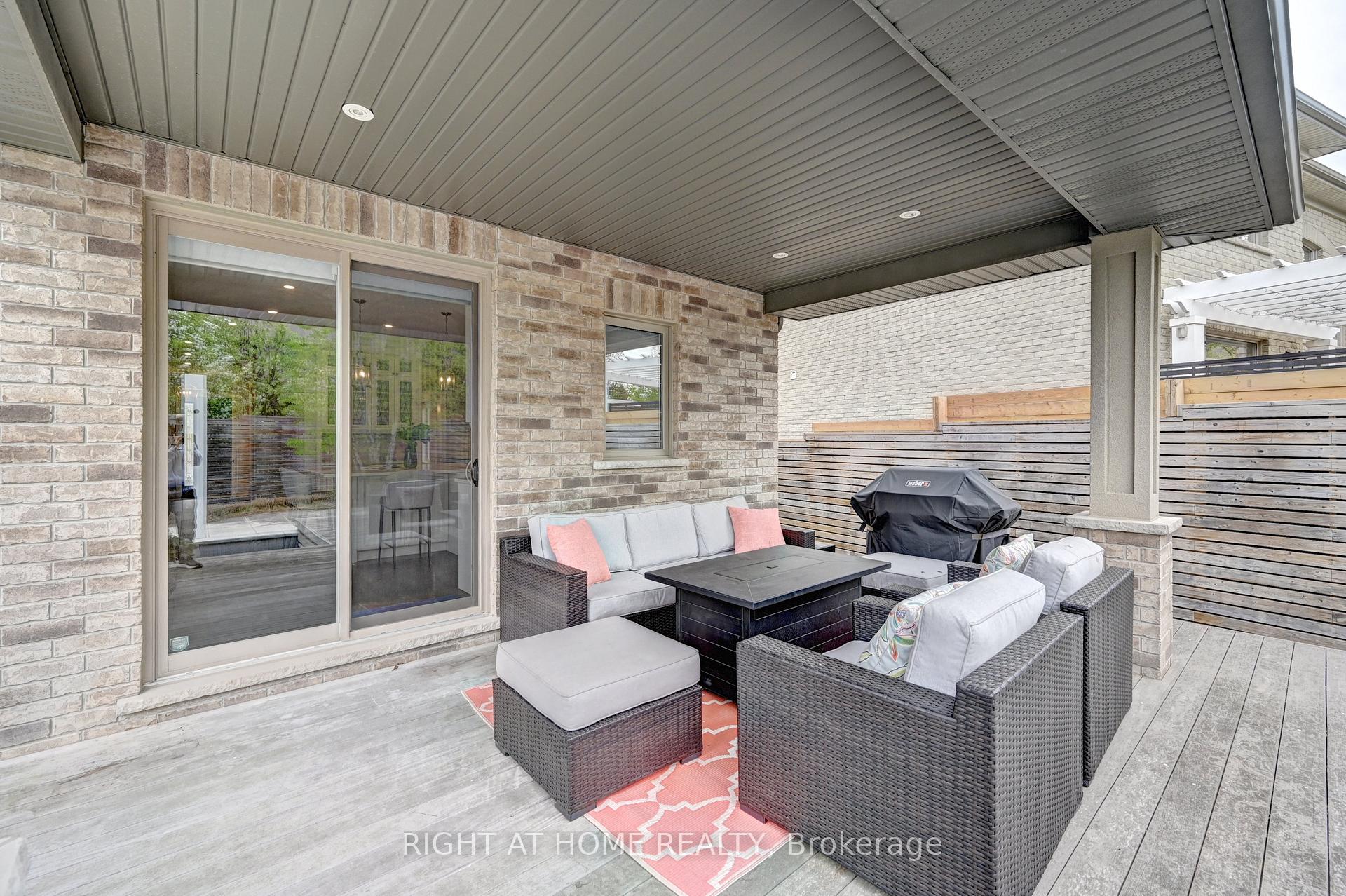 Photo 43 of 320 Deerfoot Trail, Waterloo, Eastbridge — HOMEH